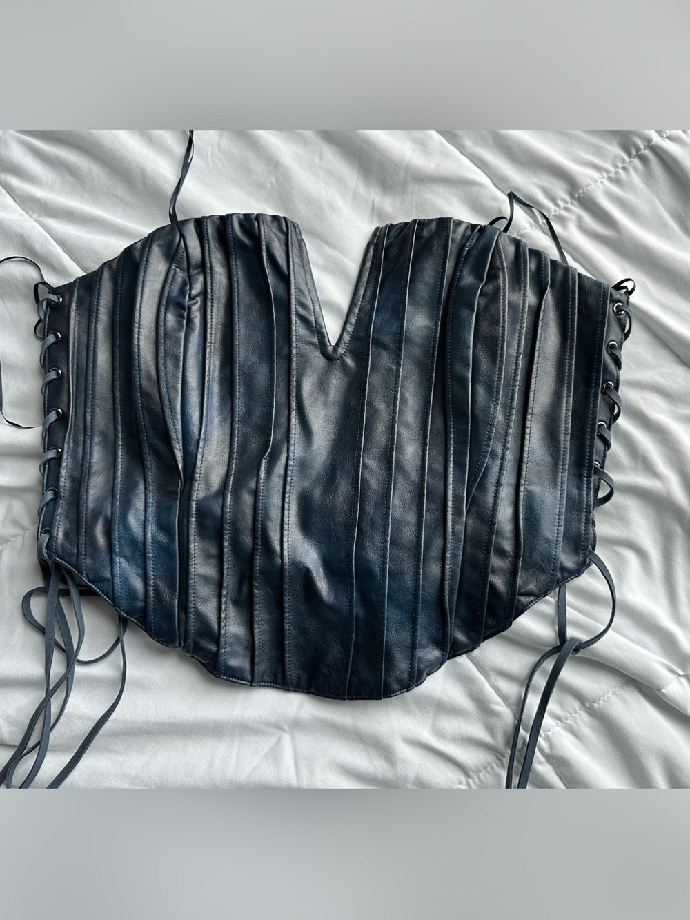 AKIRA “All Around The City” PU Corset | Size Medium | NWT 💙